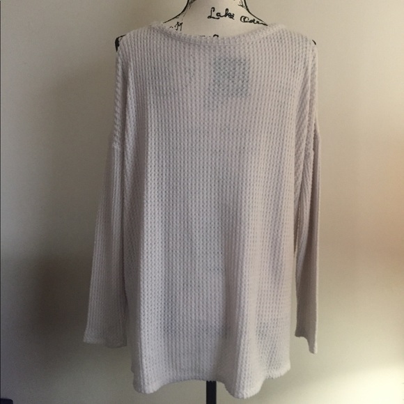 Sweater - Picture 2 of 5